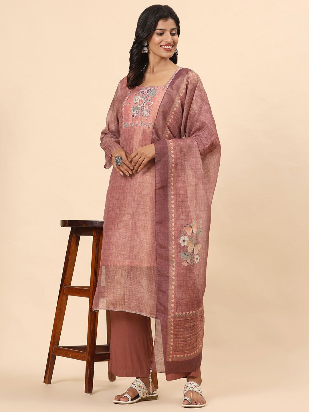 Mamicha Women Floral Embroidered Regular Beads and Stones Pure Cotton Kurta with Palazzos & With Dupatta