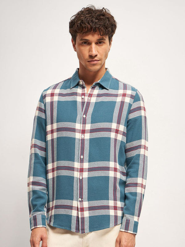 The Bear House Men Tartan Checks Opaque Slim Fit Casual Shirt