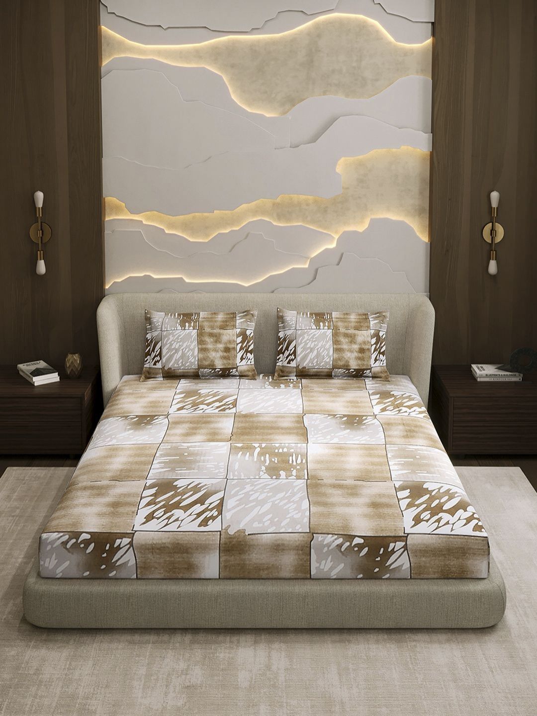 Monte Carlo Beige & White Printed Cotton 104 TC Queen Bedsheet Set 2.24 cm x 2.54 cm
