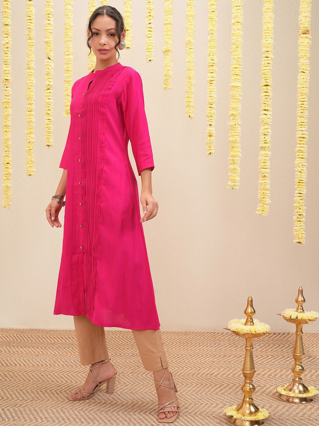 Vishudh Mandarin Collar A Line Kurta