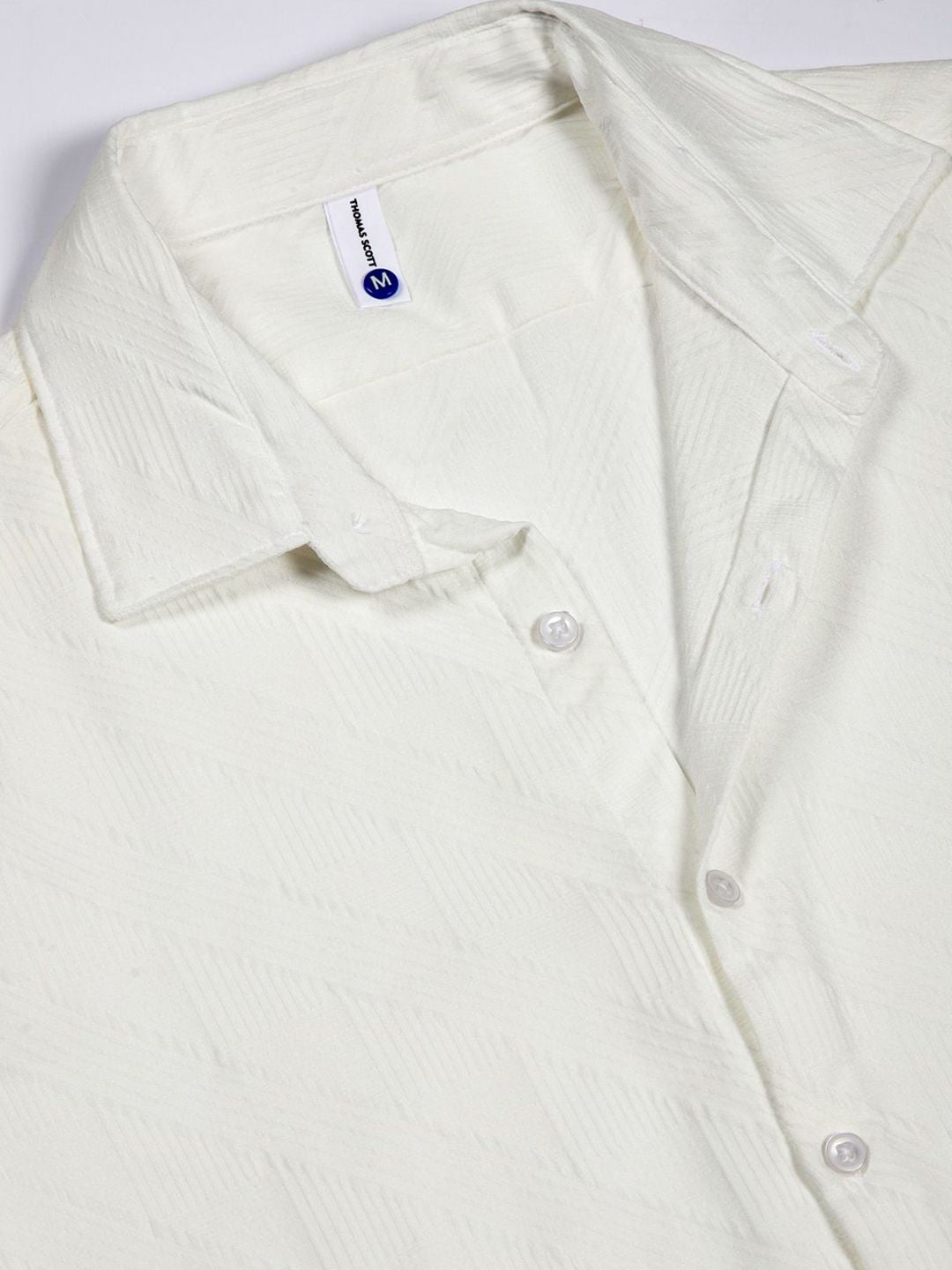 Thomas Scott Men Premium Spread Collar Textured Solid Slim Fit Casual Shirt