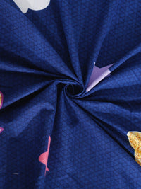 Myntra Elegant Homes Biru Watak Kartun Polycotton 300 TC Dilengkapi Cadar King Halus dengan 2 Sarung Bantal-106 x 106 inci