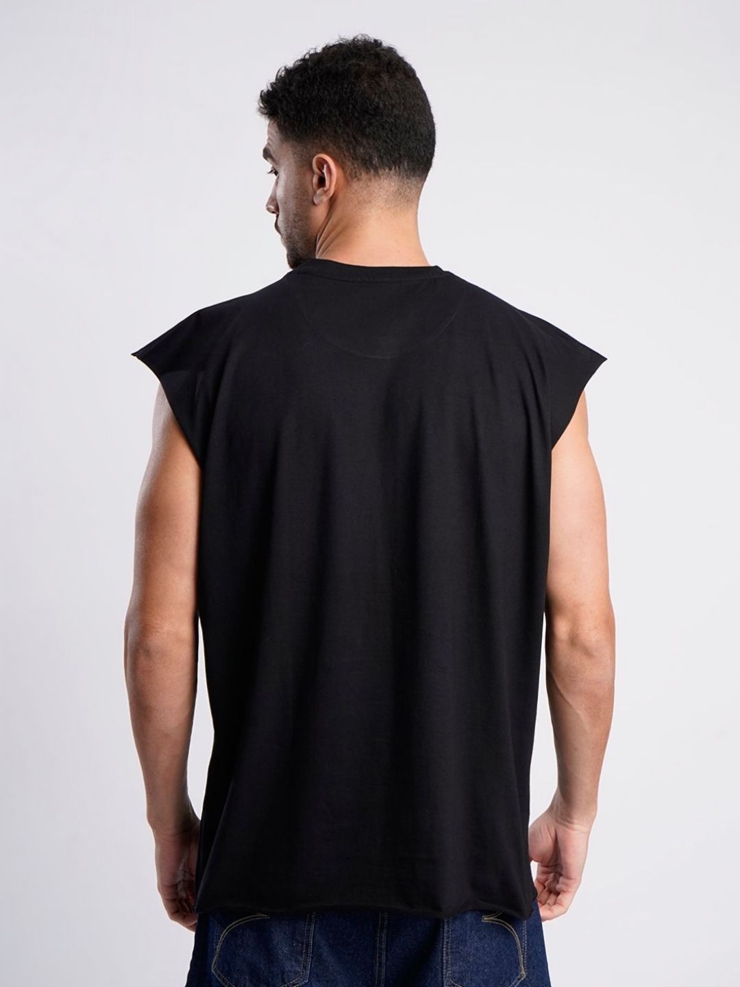 Bene Kleed Men Printed Extended Sleeves Raw Edge T-shirt