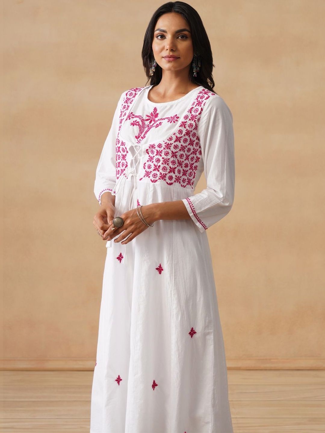 House of Chikankari Women Solid White Flared Kurta