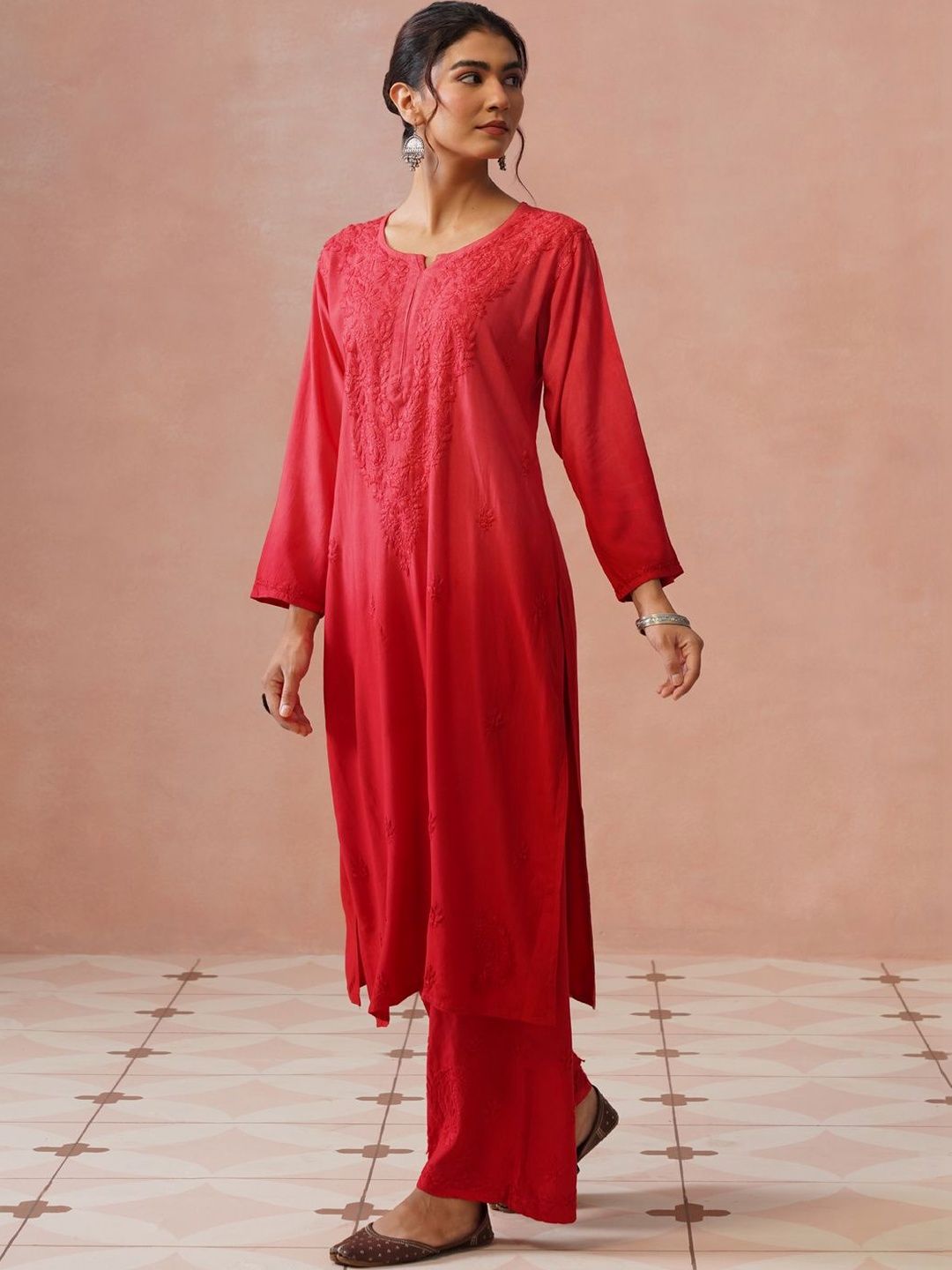 Rumah Chikankari Kurta Chikankari Biasa Wanita dengan Seluar