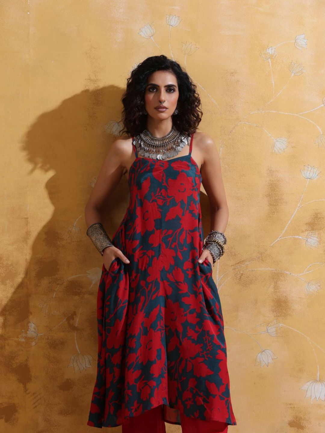 trueBrowns Women Red Teal Jaal Print Muslin Silk Flared Kurta Set