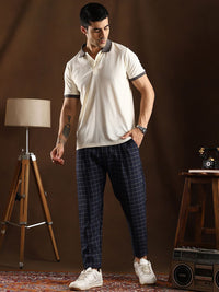 Campus Sutra Men Mid Rise Checked Relexed Fit RegularTrousers