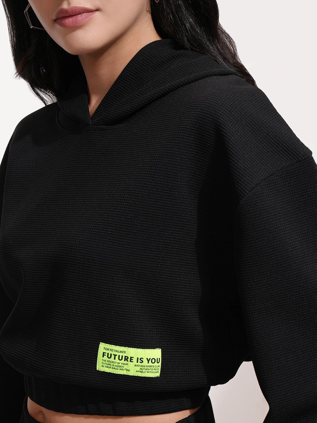ESPYR By Tokyo Talkies Hooded Self Design Sweatshirt With Shorts