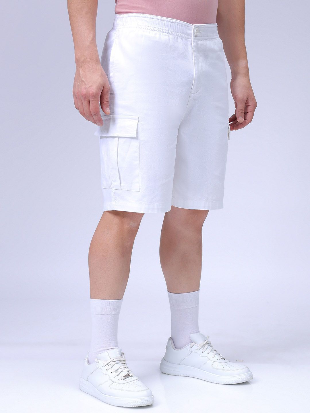 The Indian Garage Co Men Relaxed Fit Pure Cotton Utility Cargo Shorts
