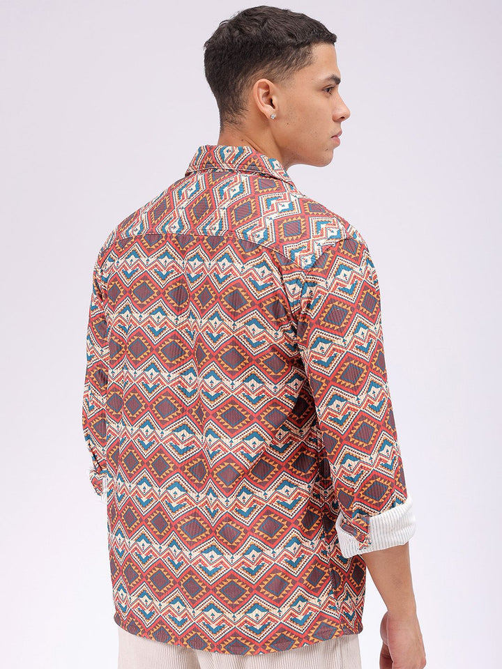 The Indian Garage Co Men Spread Collar Geometric Printed Casual Shirt