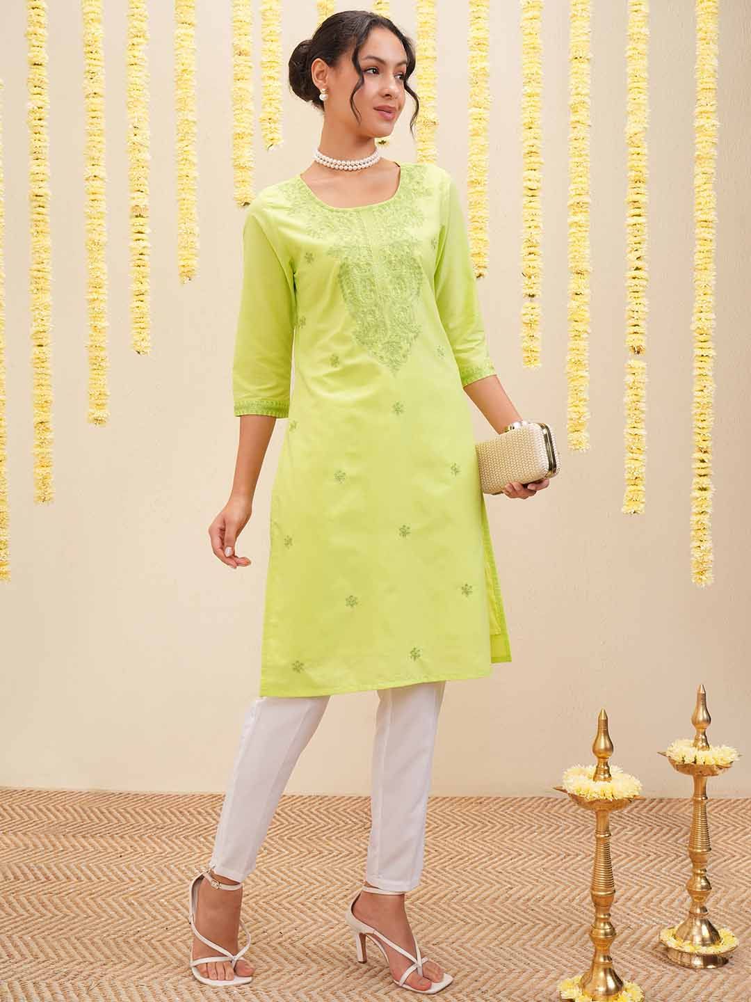 Vishudh Ethnic Motifs Round Neck Embroidered Thread Work Straight Kurta