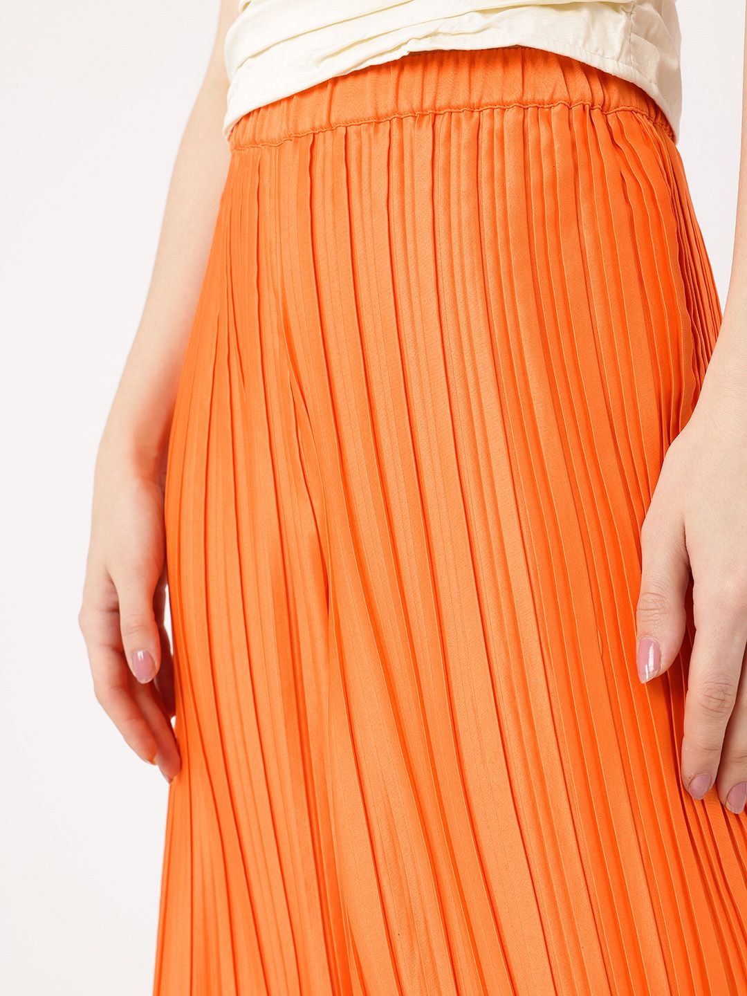 DressBerry Women Urban Glam Accordion Pleats Wide Leg Trousers