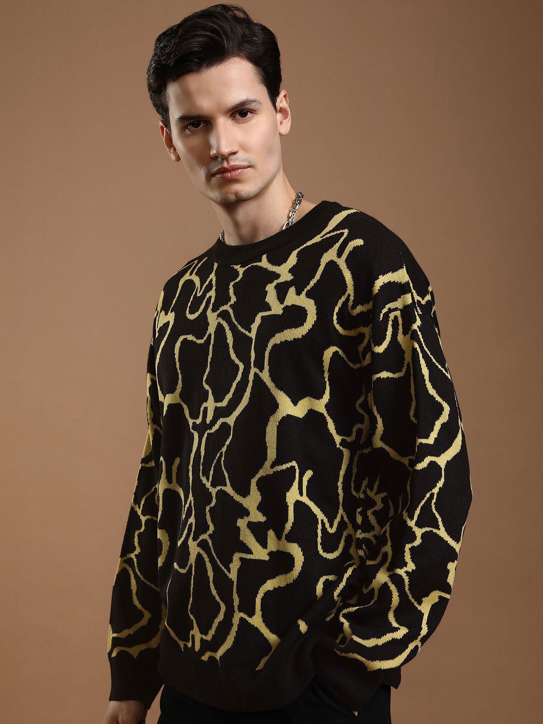 HIGHLANDER Men Pullover with Embellished Detail