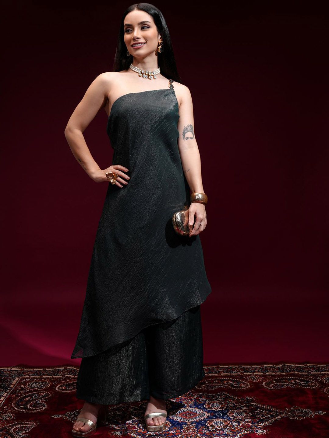 Vishudh Women Regular Kurta with Palazzos