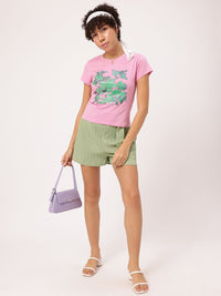 DressBerry Women Effortlessly Stylish Textured Belted Shorts