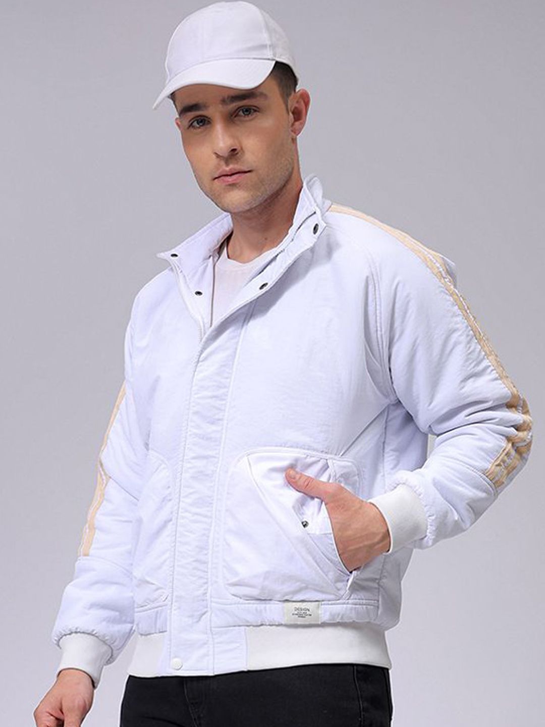The Indian Garage Co Men Quilted Jacket