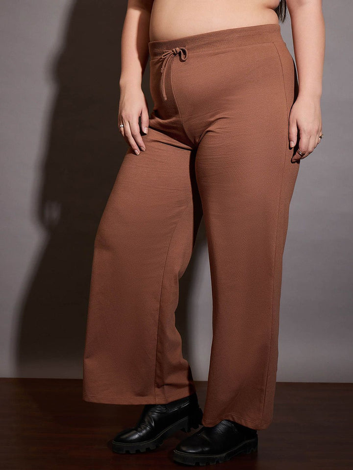 SASSAFRAS Curve Women Straight-Fit Mid-Rise Track Pants