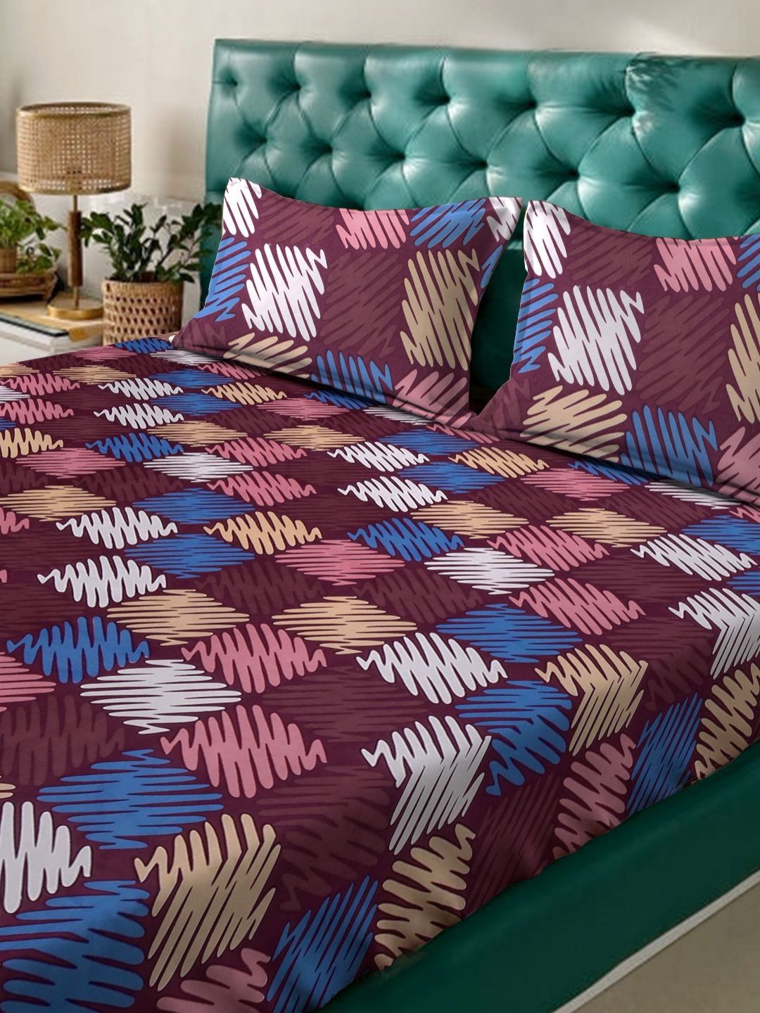 Aura Burgundy & Blue Geometric Printed Set Cadar King 300 TC 2.50 m x 2.25 m