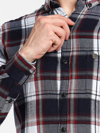 Campus Sutra Men Comfort Spread Collar Tartan Checked Cotton Casual Shirt