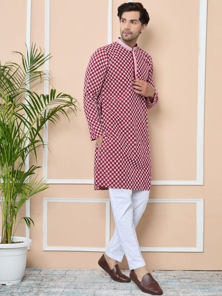 See Designs Men Ethnic Motifs Embroidered Regular Thread Work Kurta with Pyjamas