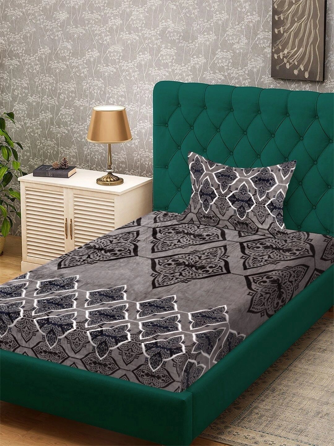 Myntra Elegant Homes Brown Geometric Wool 300 TC Single Bedsheet Set- 225X150 cm