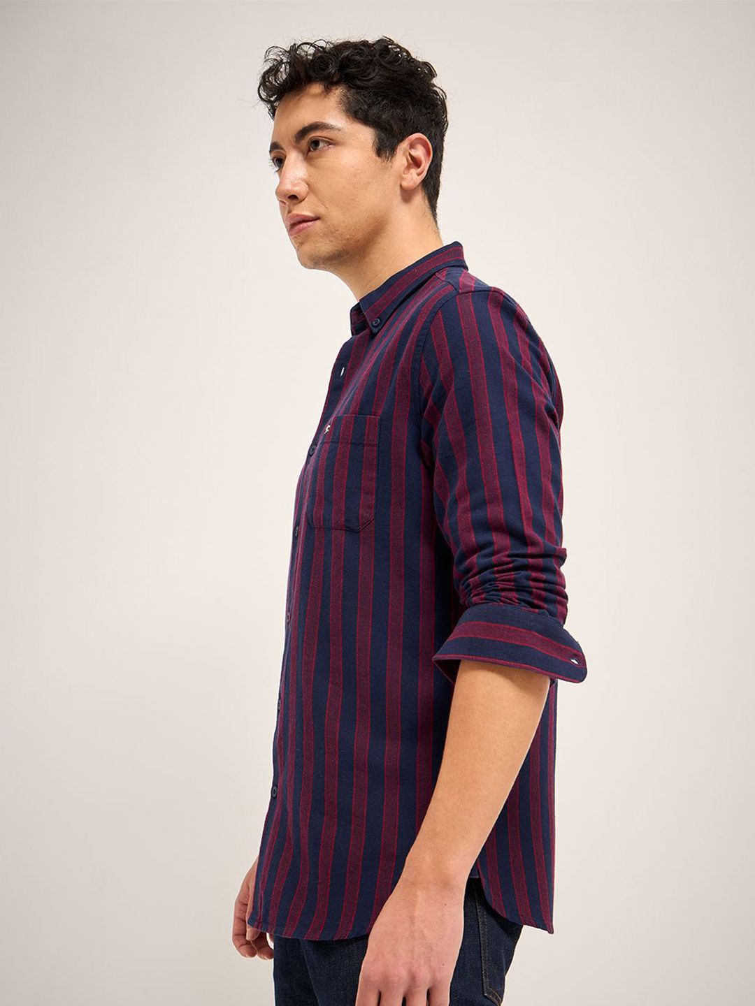 THE BEAR HOUSE Men Slim Fit Striped Casual Shirt