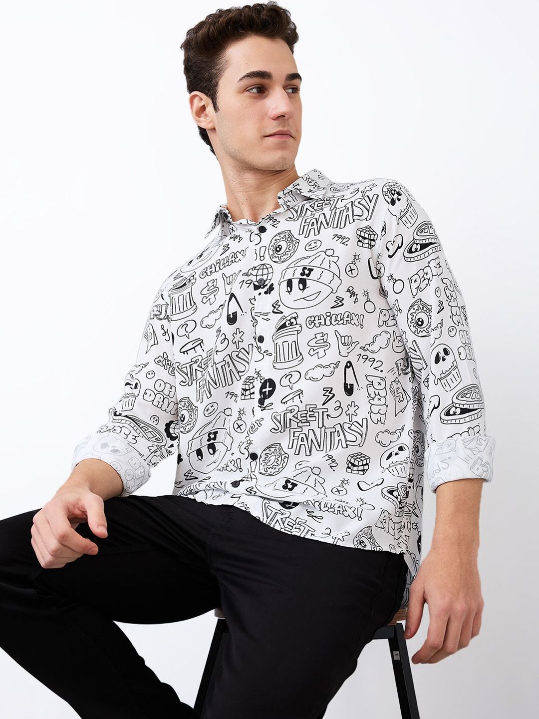 SPYKAR Men Spread Collar Graphic Printed Cotton Casual Shirt