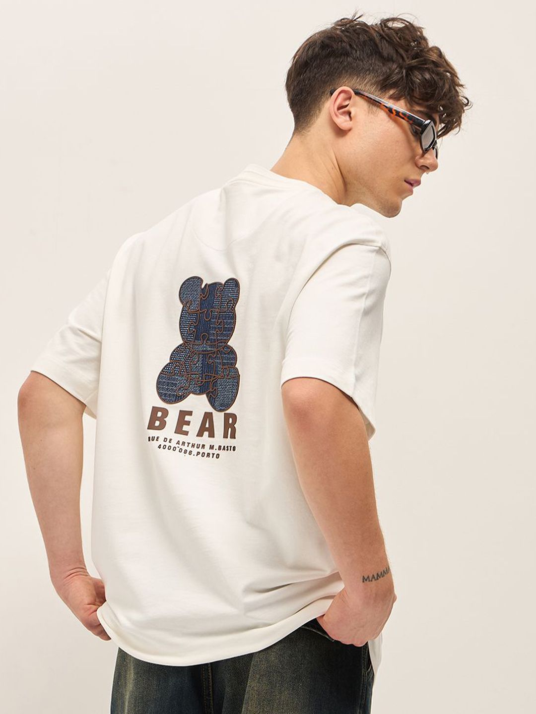 THE BEAR HOUSE Typography Printed Drop Shoulder Sleeves Cotton Oversized T-shirt