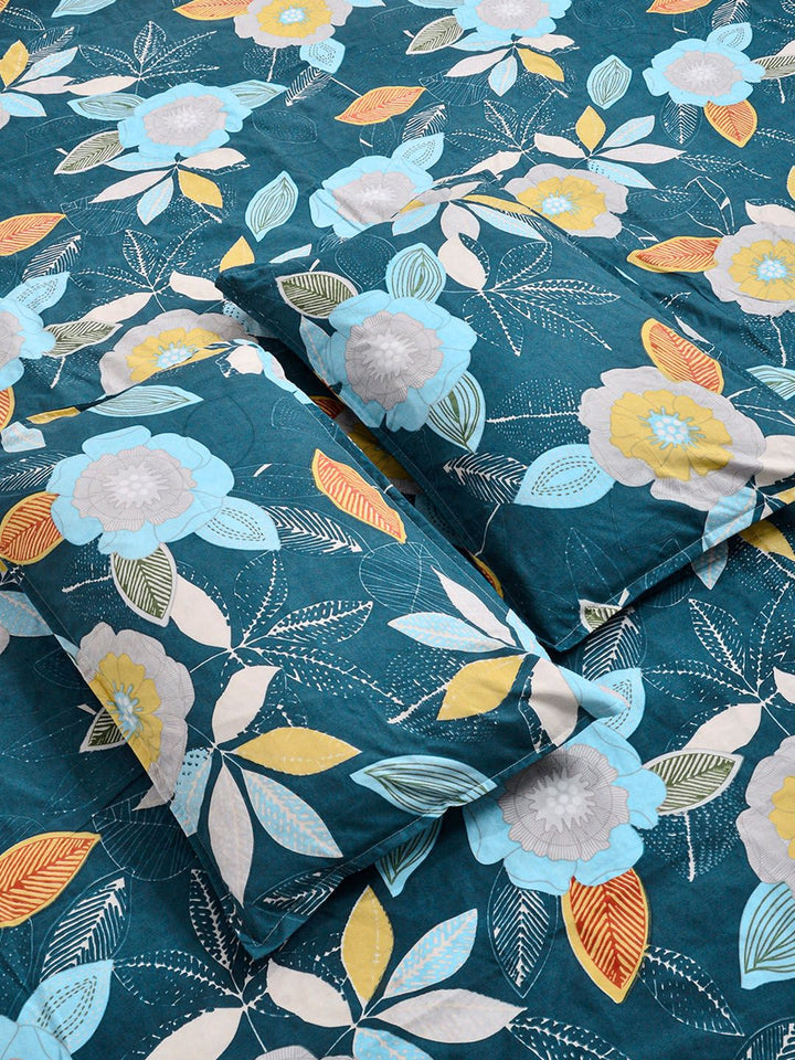 KLOTTHE Blue & White Printed 300 TC Double Bedsheet With 2 Pillow Covers- 2.5 m x 2.25 m