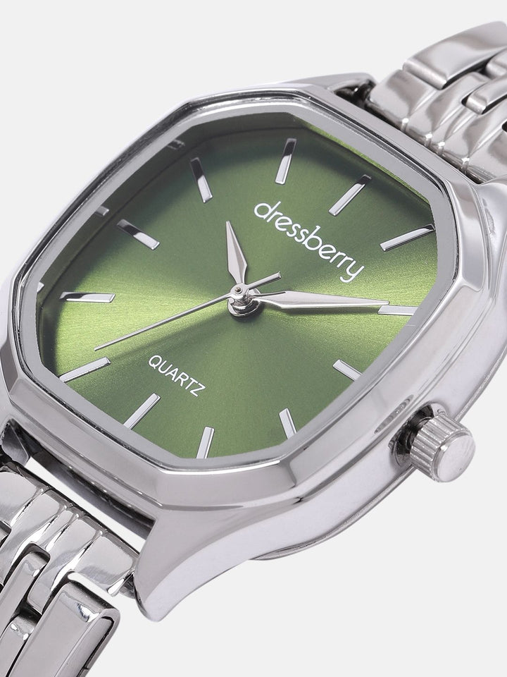 DressBerry Women Dial & Bracelet Style Straps Analogue Watch UT-A8636-GRN-DB