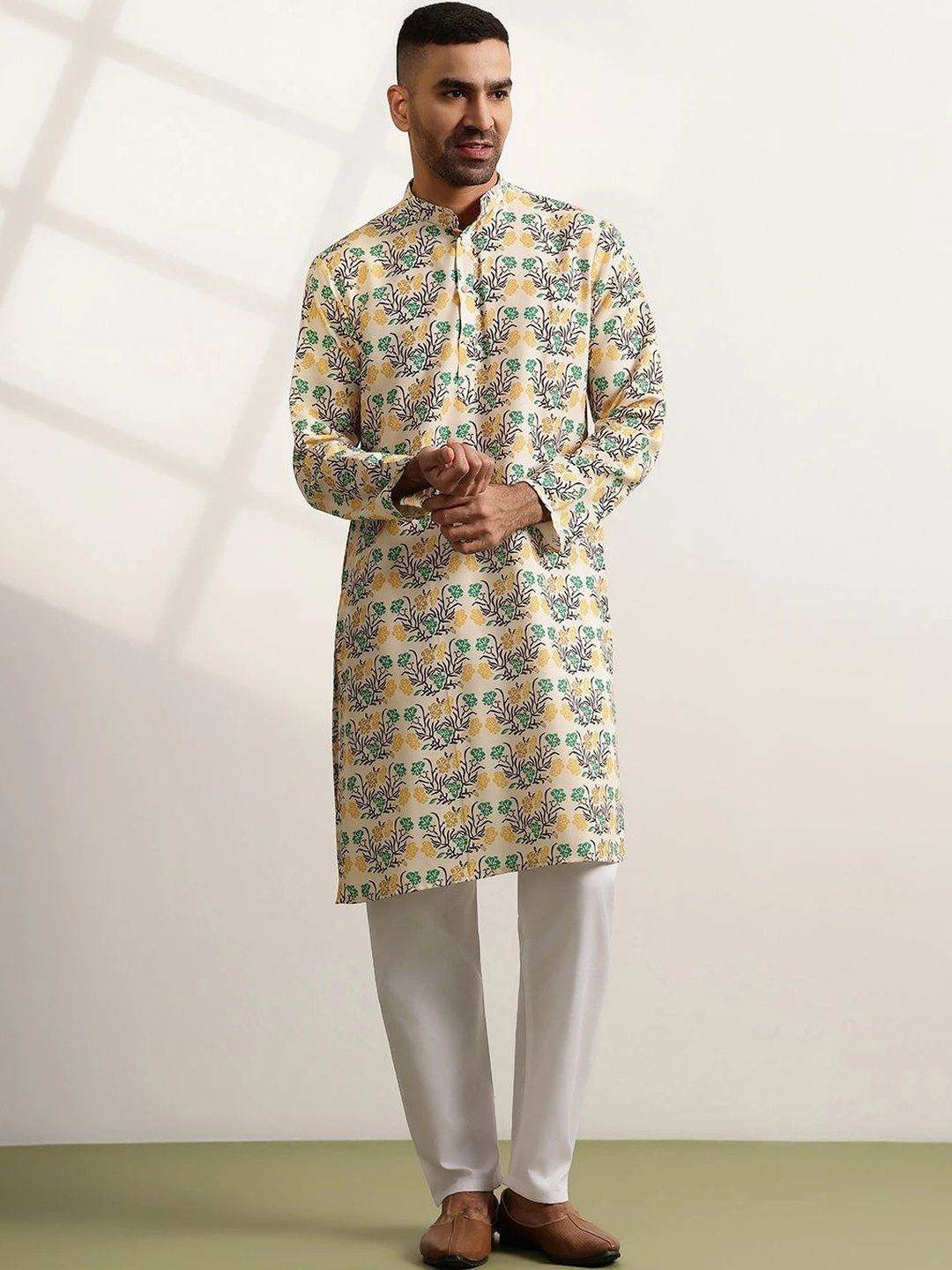 Anouk Men Floral Printed Regular Kurta with Trousers