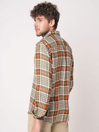VASTRADO Men Classic Slim Fit Checked Cutaway Collar Casual Shirt