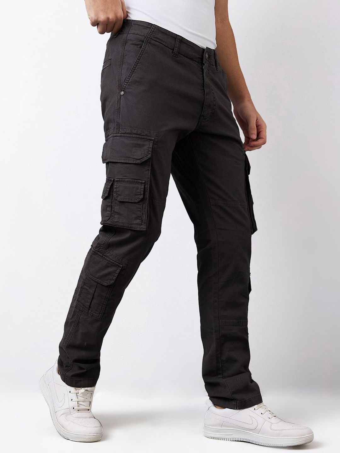 SPYKAR Men Straight Fit Mid Rise Cargos