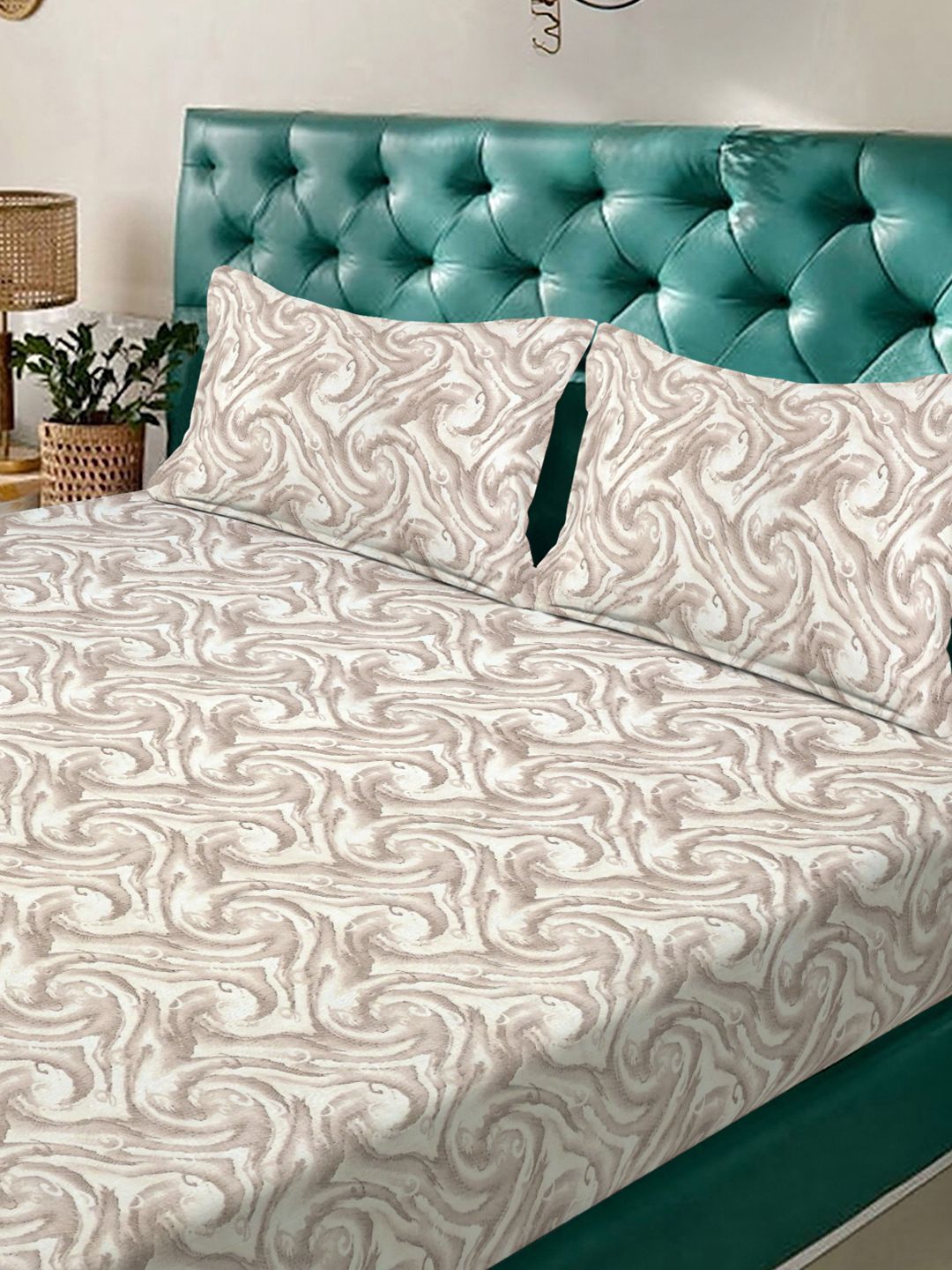 KLOTTHE Beige Abstract 300 TC Fitted Double King Bedsheet With 2 Pillow Covers