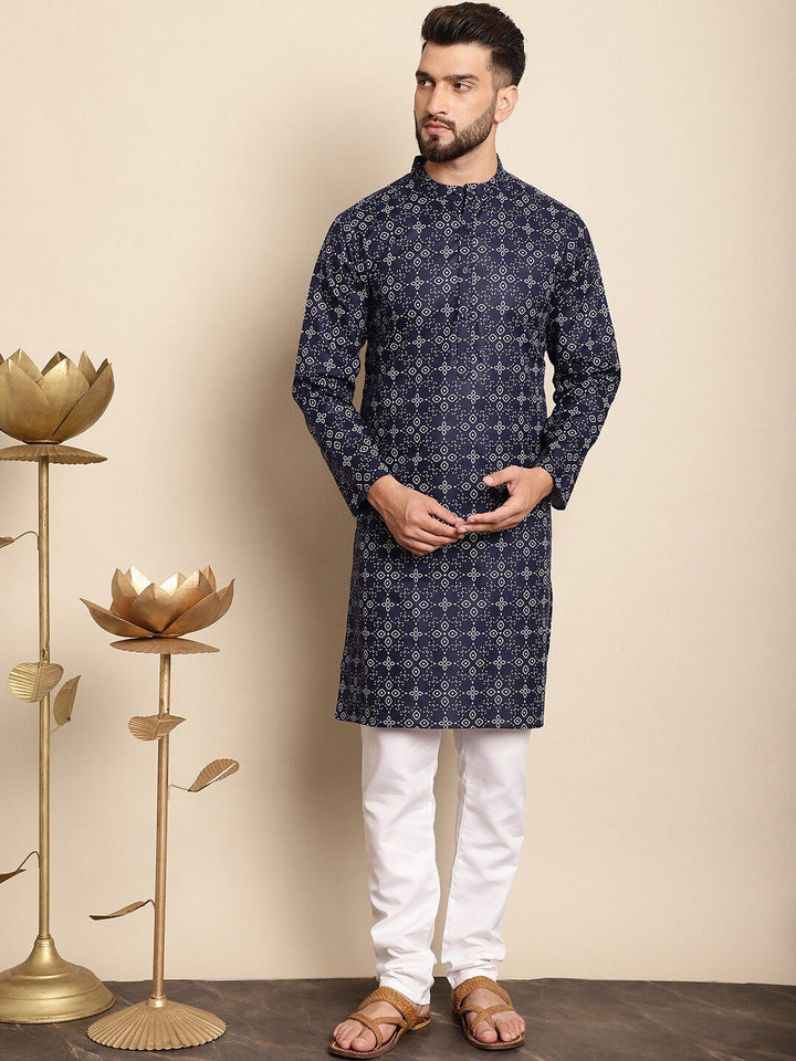 Motif Etnik Anouk Bercetak Kolar Jalur Kurta Biasa dengan Churidar