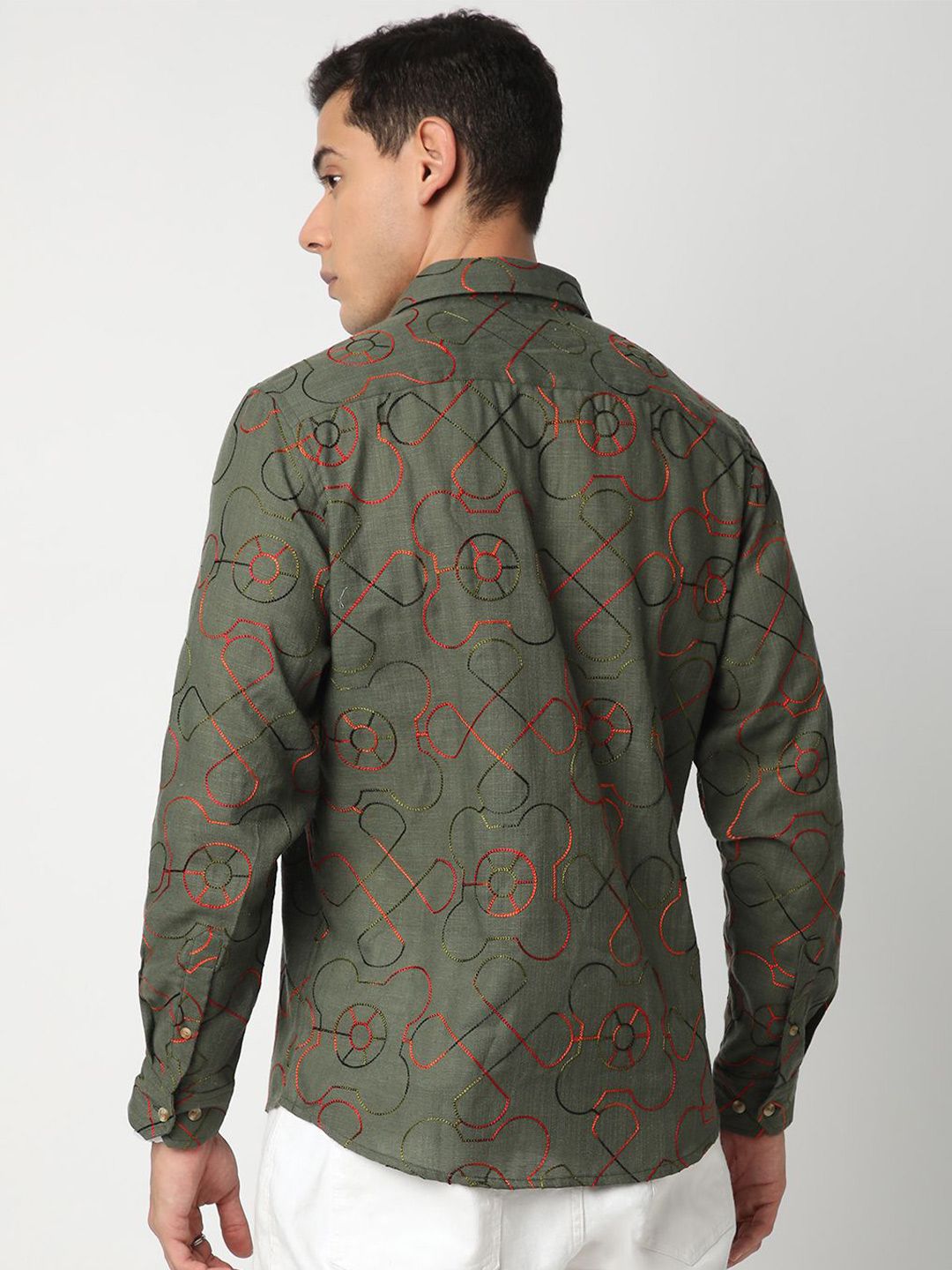 VASTRADO Men Classic Geometric Self Design Cotton Slim Fit Casual Shirt