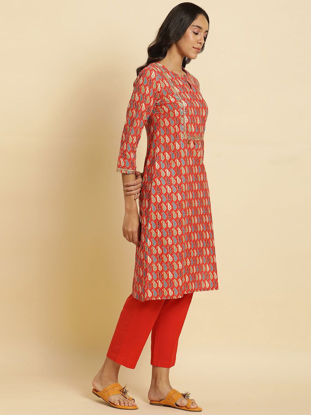 W Ethnic Motifs Printed Keyhole Neck Sequinned Straight Kurta