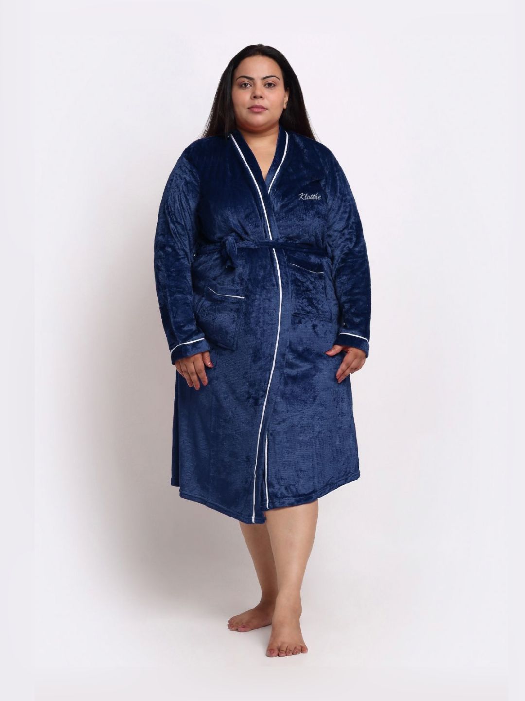 KLOTTHE Plus Size Blue & White Woollen Bath Robe With Belt