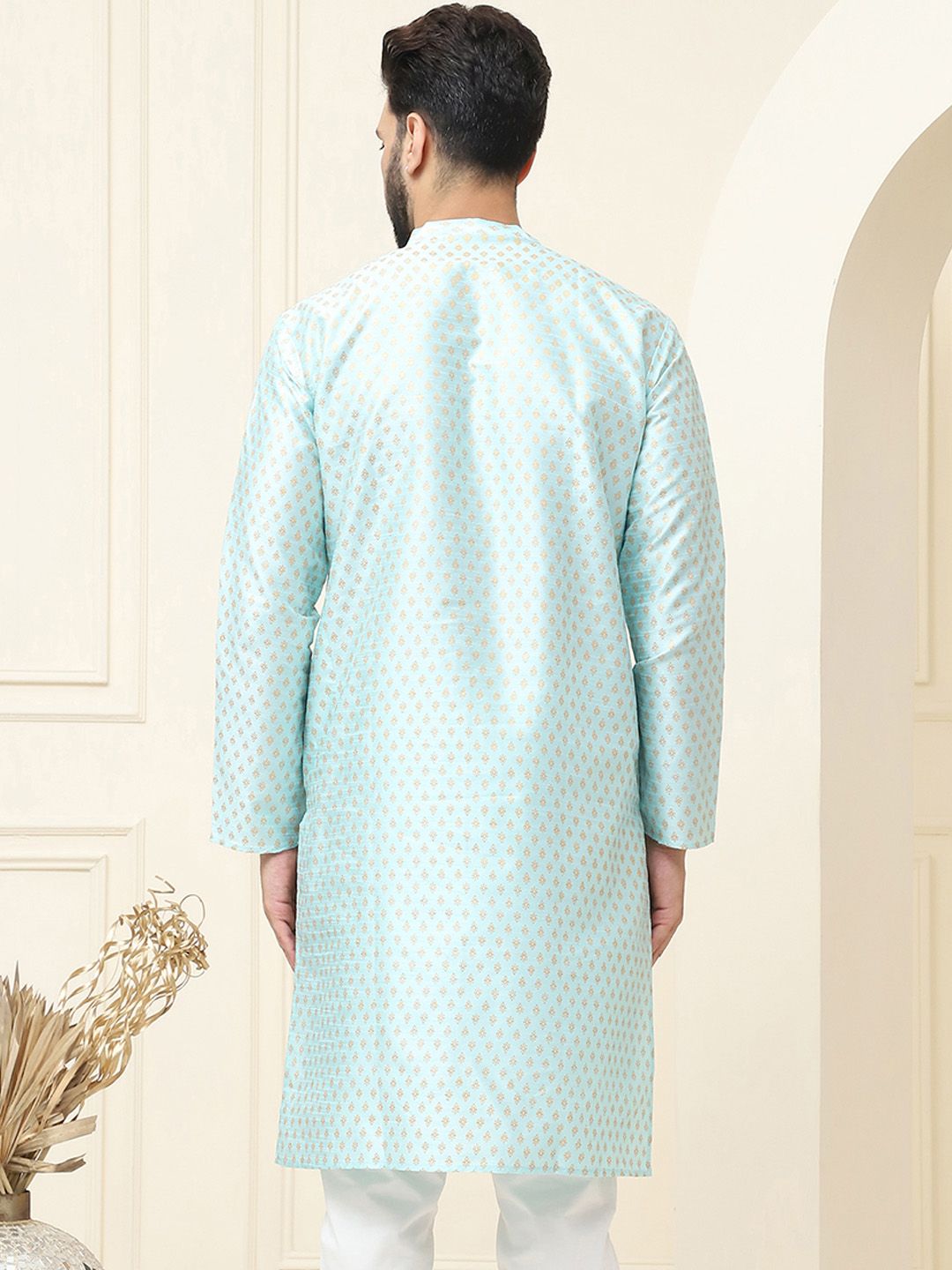 SOJANYA Ethnic Motifs Woven Design Band Collar Straight Kurta