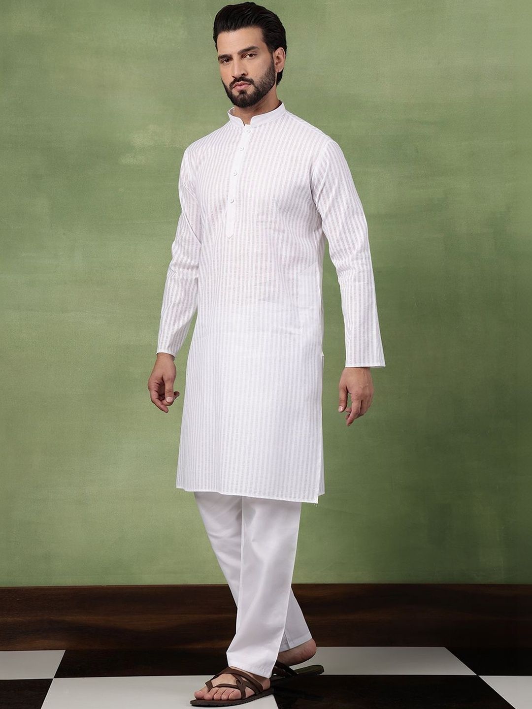 SOJANYA Kurta Berjalur Lelaki