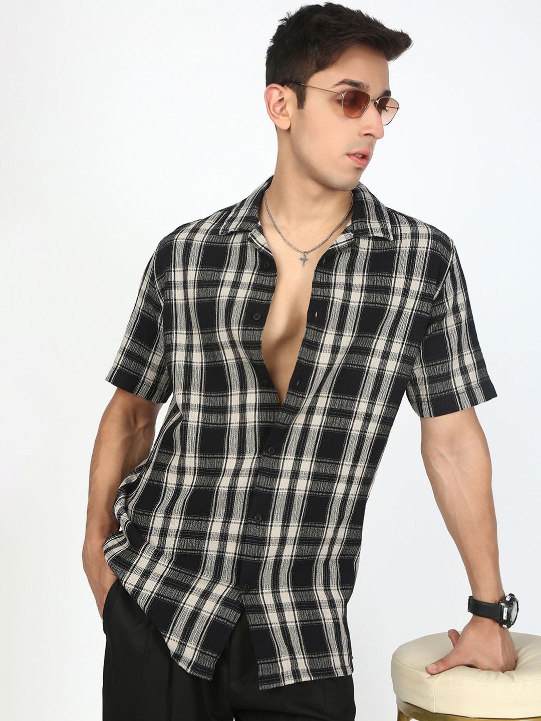 Bene Kleed Men Tartan Checked Cuban Collar Cotton Casual Shirt