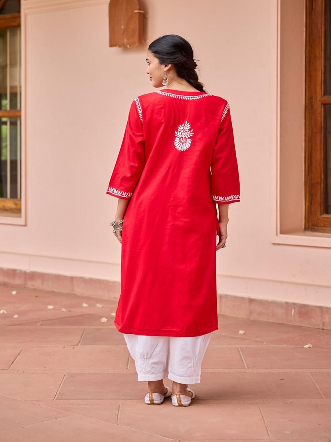 House of Chikankari Women Red Cotton Chikankari Embroidered Kurta