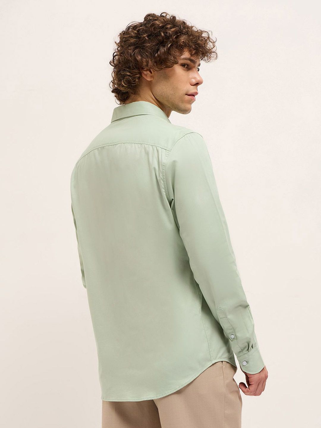 THE BEAR HOUSE Men Cotton Solid Tailored Fit Formal Shirt