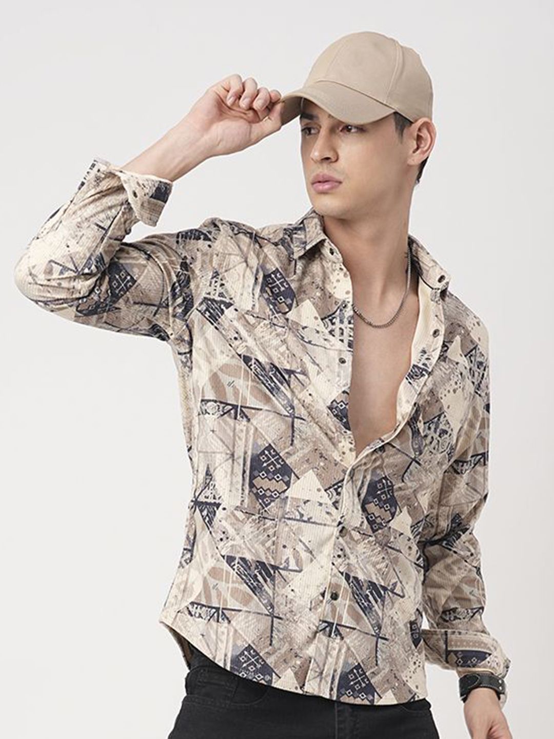 VASTRADO Men Classic Slim Fit Spread Collar Abstract Printed Cotton Casual Shirt
