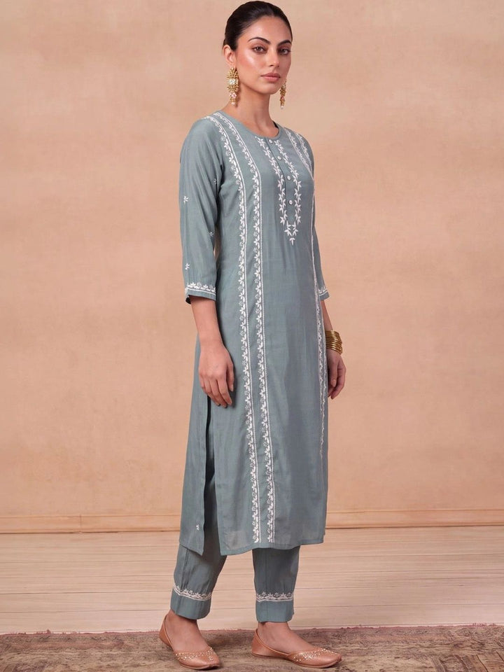 House of Chikankari Women Ethnic Motifs Embroidered Regular Thread Work Kurta with Trousers