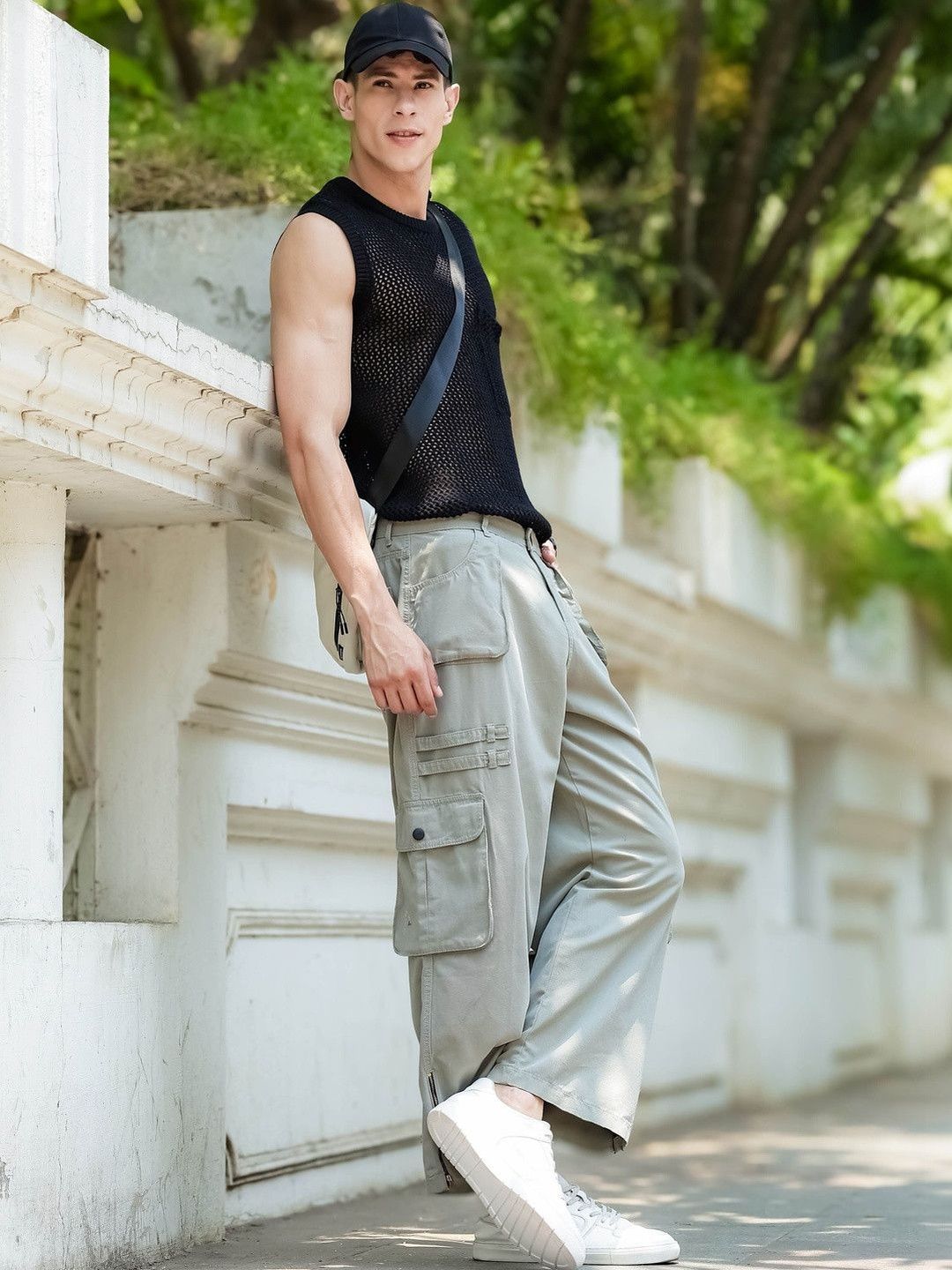 Eszett Men Cargos Trousers