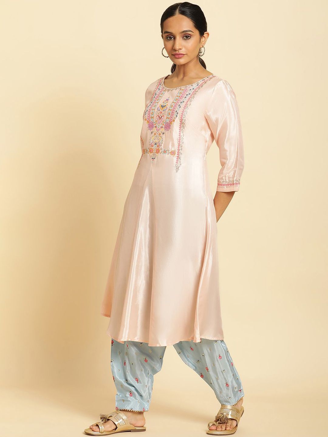 W Floral Embroidered Thread Work A-Line Kurta