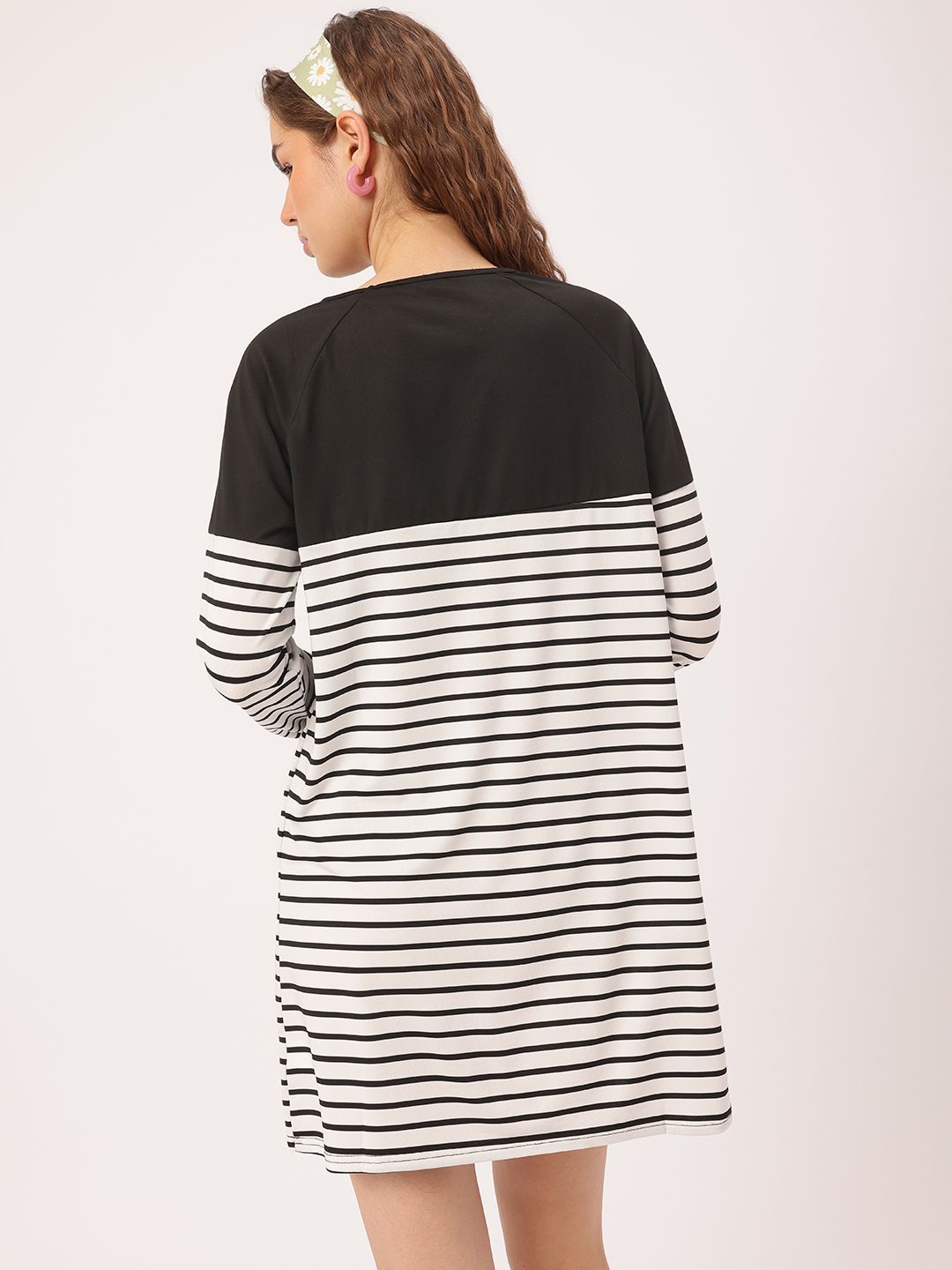 DressBerry Minimalist Kawai Striped Mini Sheath Dress