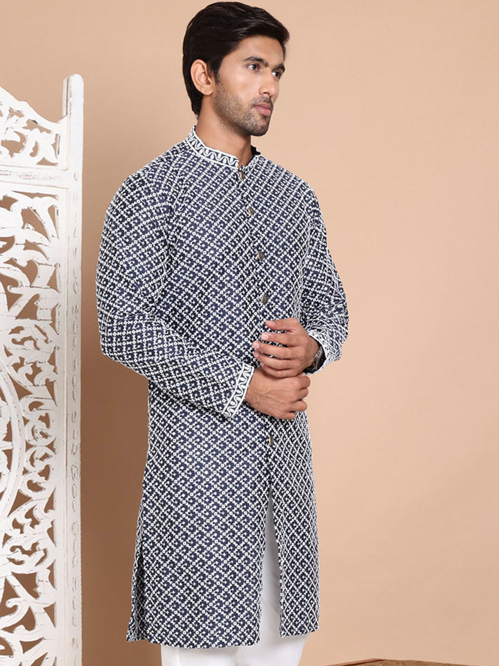 Jompers Men Geometric Embroidered Sequinned Kurta