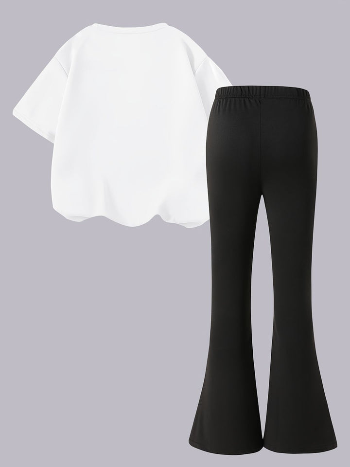 YK Girls Printed Round Neck T-shirt With Trousers